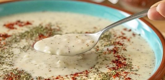 hakiki yayla yoğurt çorbası tarifi yapılışı