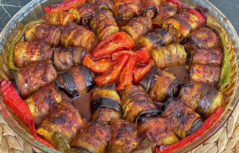 köfteli patlıcan sarma yapılışı tarifi