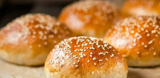 Peynir altı suyu ile poğaça yapılışı nasıl