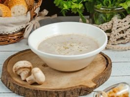Kremalı Mantar Çorbası Tarifi Nasıl Yapılır? kremalı mantar çorbası nasıl yapılır