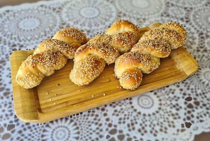 çubuk-simit-tarifi-yapılışı pastane usulü çubuk simit yapımı