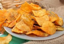 Evde Cips Yapımı: Organik Çıtır Çıtır Cips Nasıl Yapılır? evde organik yufkadan cips yapımı tarifi