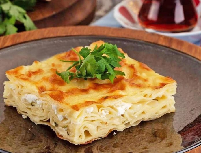 Kolay-Su-Böreği-tarifi evde su böreği yapılışı